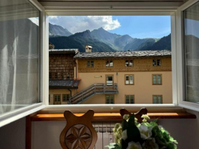 CentroCourma e Parcheggio e TopView Courmayeur